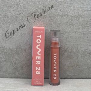 🎊 $7 Tower 28 ShineOn Lip Jelly in Oat
